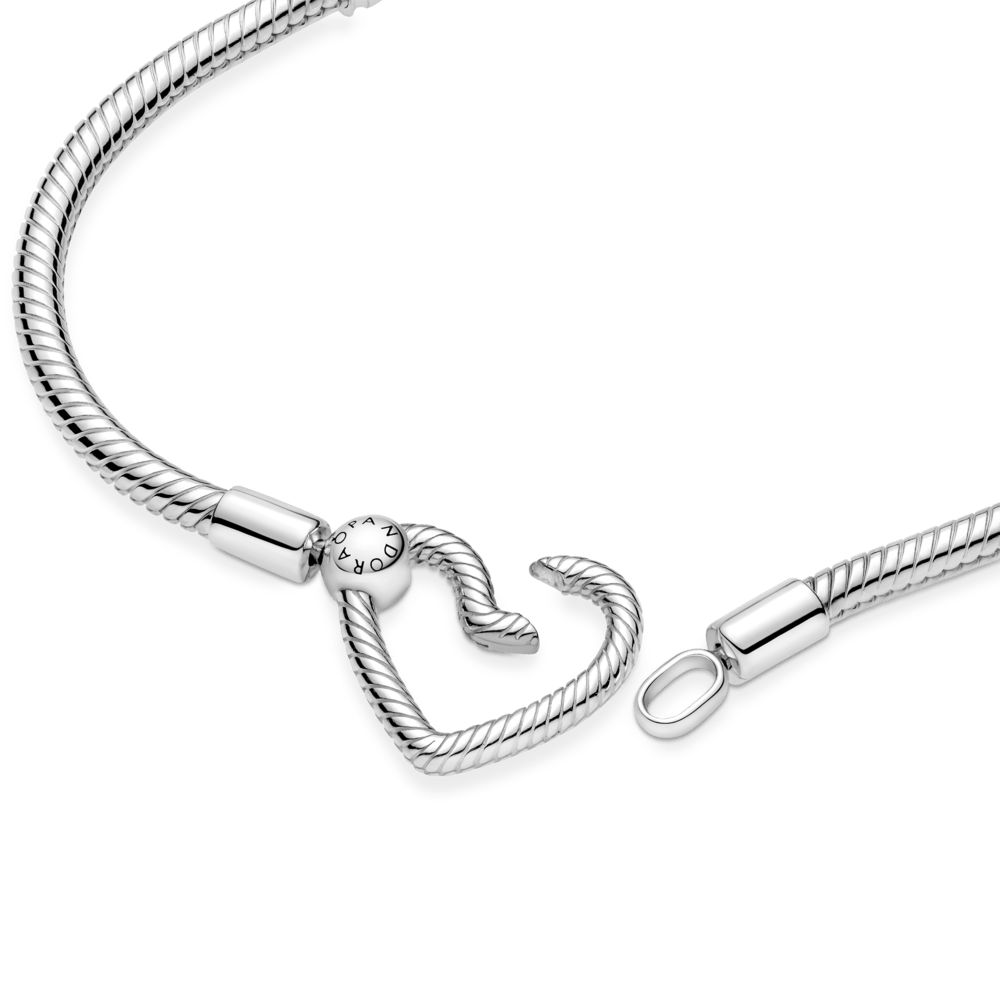 Bracelete Pandora Moments com Fecho de Coração | Prata 925